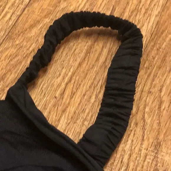 Vitamin A Lennon Bralette Bikini Swim Top in Black Size Small / 6